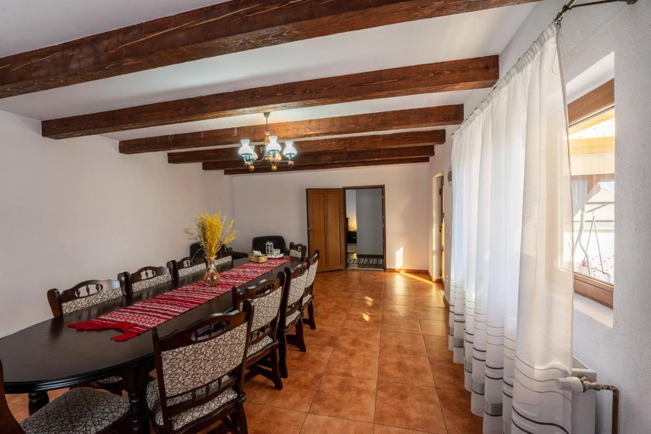 Hotel Casa Brutarului Crit Esterno foto