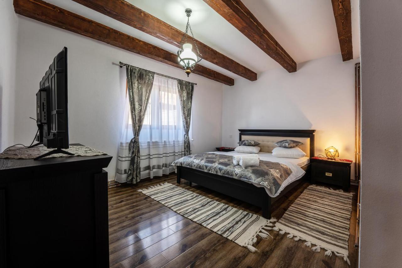 Hotel Casa Brutarului Crit Esterno foto