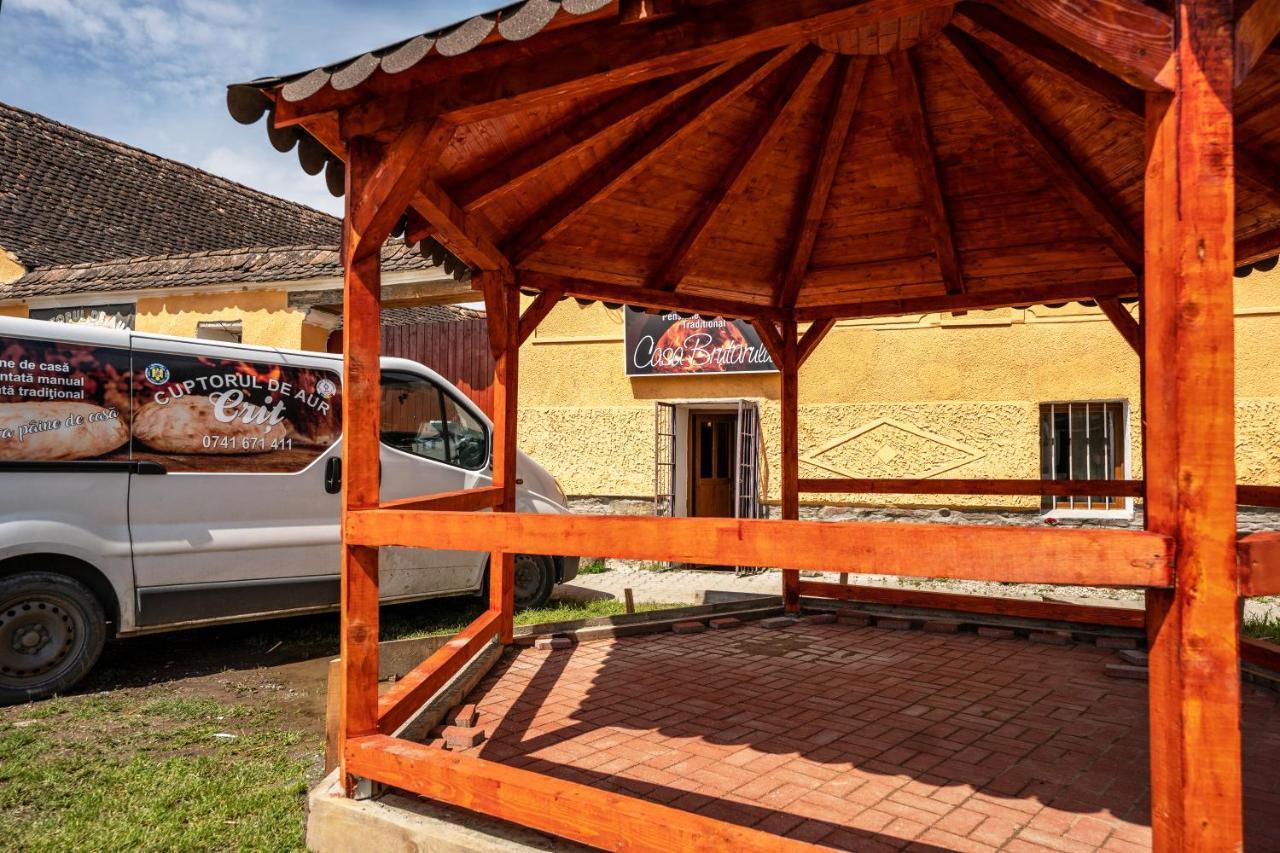 Hotel Casa Brutarului Crit Esterno foto